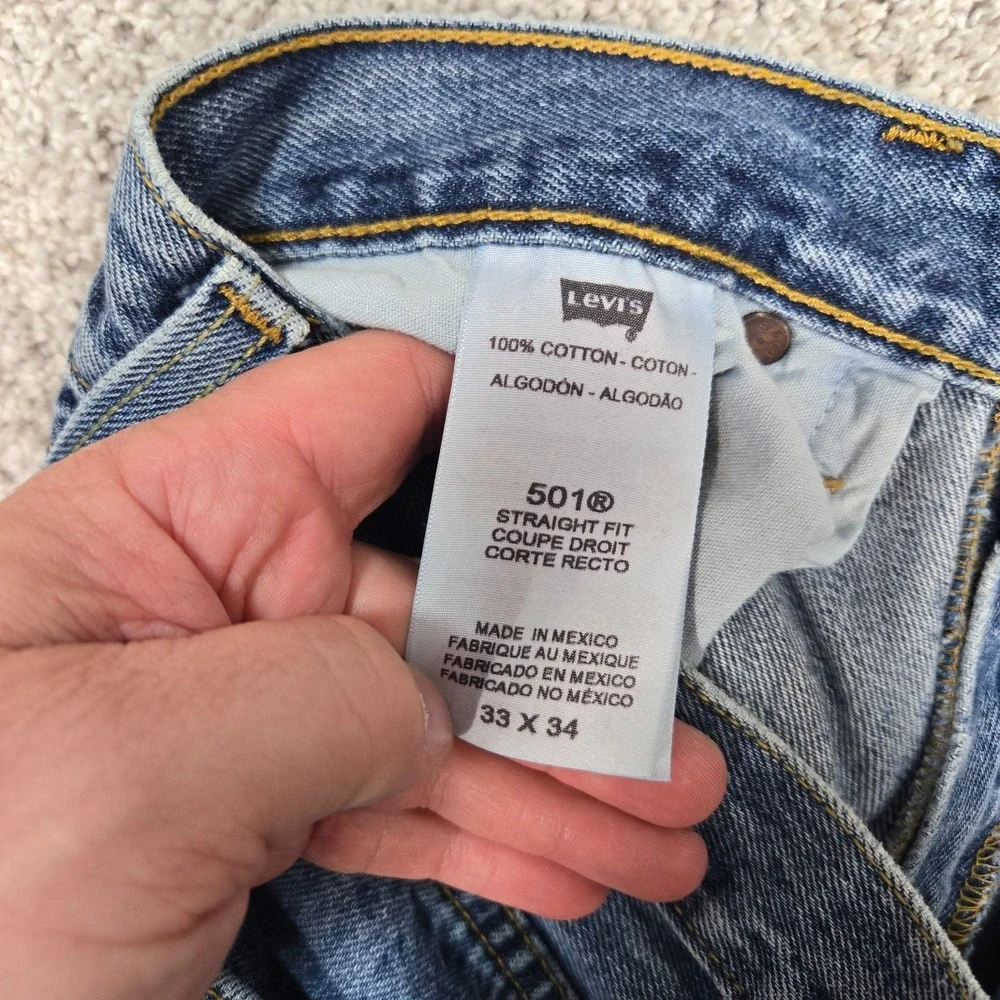 Levis 501 Jeans Mens 33x34 (fit 32x32.5) Blue Button Fly Denim 100% cotton